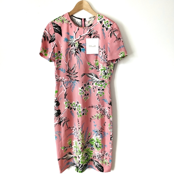 Diane Von Furstenberg Dresses & Skirts - Diane Von Furstenberg Crew Neck Midi Dress sz 8